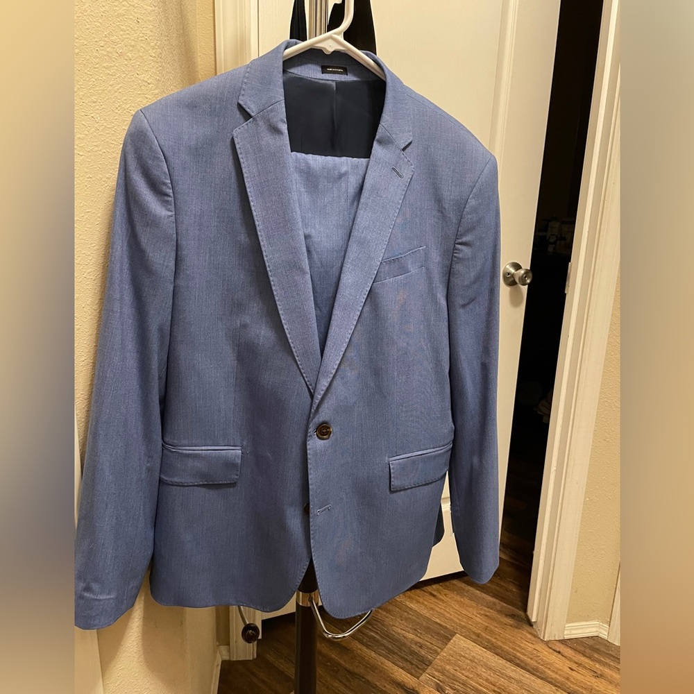 J Ferrar slim suit